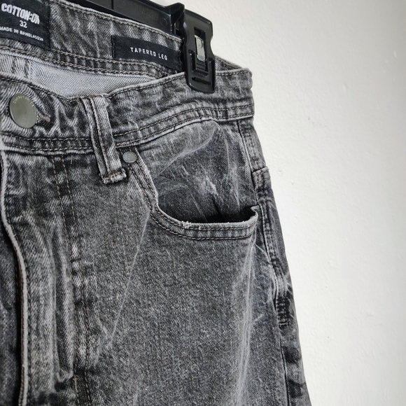 Cotton On Men's Tapered Leg Style Distressed Black Jeans Sz 32 Stretch HighRise - Picture 9 of 15